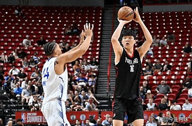 关于NBA夏联-中国男篮负黄蜂杨瀚森12分7失误6犯的信息
