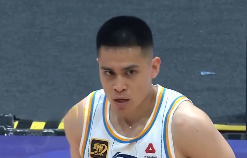 包含卢瓦尔主场取胜，继续保持领先优势！的词条